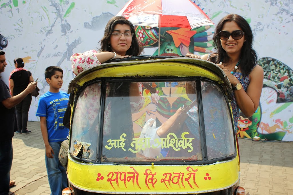 ride-the-auto-Kala-Ghoda-2013