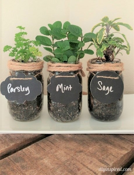 Here are some awesome Eco-Friendly Craft Ideas you can make by upcycling or recycling items you already have lying around the house!